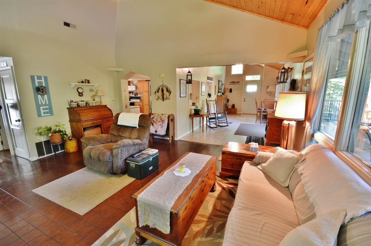 12379 West Tippecanoe Ranch Road Delphi, IN 46923 - Photo 9 of 36 Gallery Image 9
