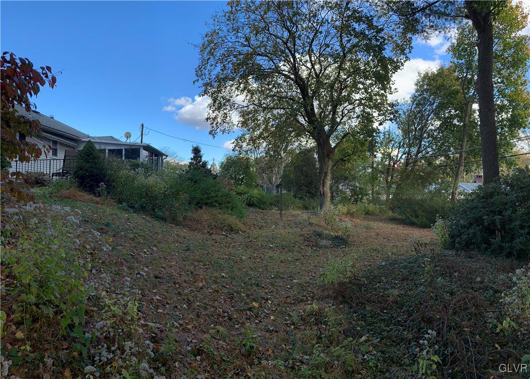 3216 Edinburgh Road Allentown, PA 18104 - Photo 18 of 20 Gallery Image 18