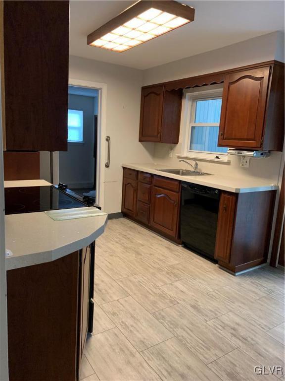 3216 Edinburgh Road Allentown, PA 18104 - Photo 4 of 20 Gallery Image 4
