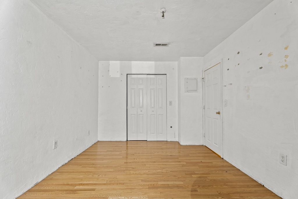 531 Main Street, Unit 403M Worcester, MA 01608 - Photo 27 of 39 a view of empty room