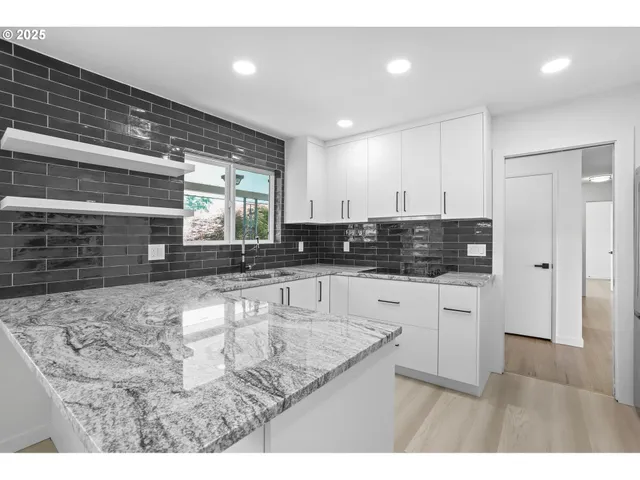 $795,000 | 1325 Northwest 94th Avenue, Portland, OR 97229