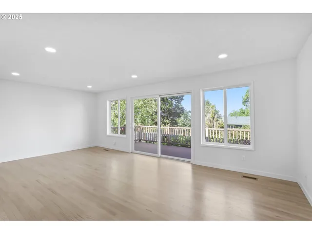 $795,000 | 1325 Northwest 94th Avenue, Portland, OR 97229