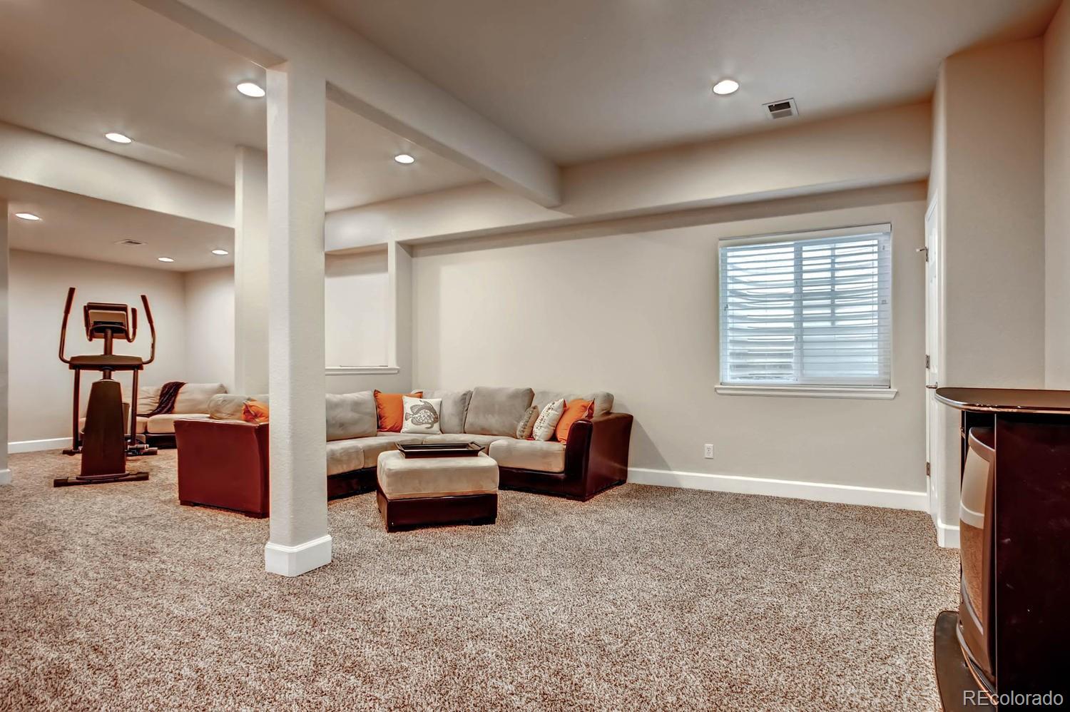 5320 Raritan Way Denver, CO 80221 - Photo 20 of 28 Gallery Image 20