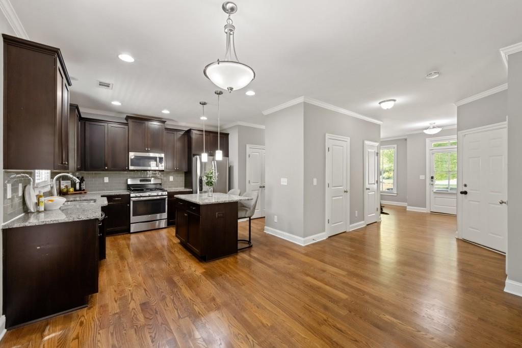 2199 Collins Ridge Drive Northwest Atlanta, GA 30318 - Photo 9 of 50