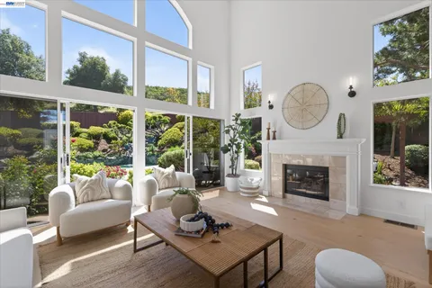 $2,598,000 | 25 Crown Valley Court, Danville, CA 94506