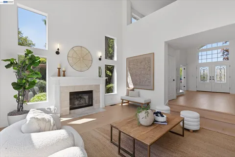 $2,598,000 | 25 Crown Valley Court, Danville, CA 94506