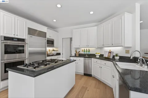 $2,598,000 | 25 Crown Valley Court, Danville, CA 94506