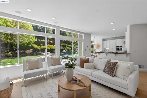 $2,598,000 | 25 Crown Valley Court, Danville, CA 94506