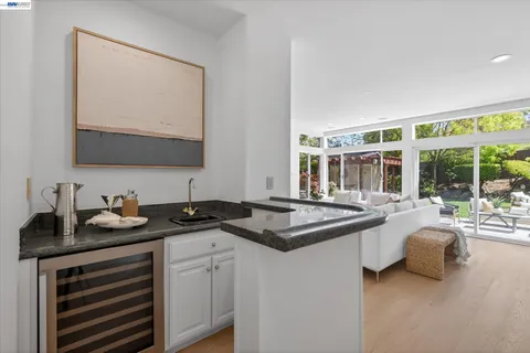 $2,598,000 | 25 Crown Valley Court, Danville, CA 94506