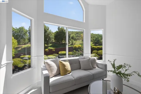 $2,598,000 | 25 Crown Valley Court, Danville, CA 94506