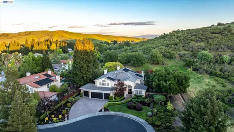 $2,598,000 | 25 Crown Valley Court, Danville, CA 94506