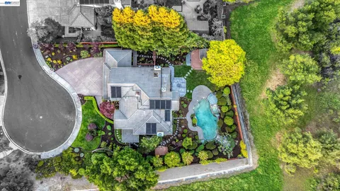 $2,598,000 | 25 Crown Valley Court, Danville, CA 94506