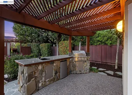 $2,598,000 | 25 Crown Valley Court, Danville, CA 94506