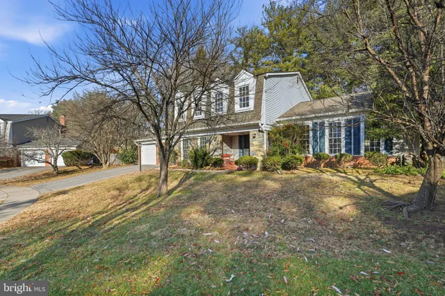 $1,124,900 | 3 Scottview Court, Potomac, MD 20854