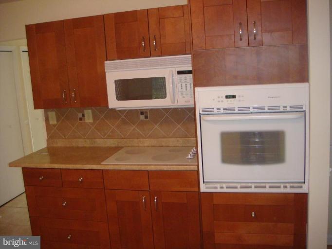 6712 Old Stage Road Rockville, MD 20852 - Photo 6 of 16 Kitchen #3