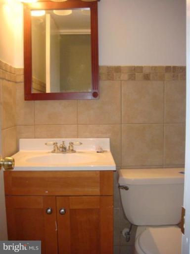 6712 Old Stage Road Rockville, MD 20852 - Photo 10 of 16 Bath #3