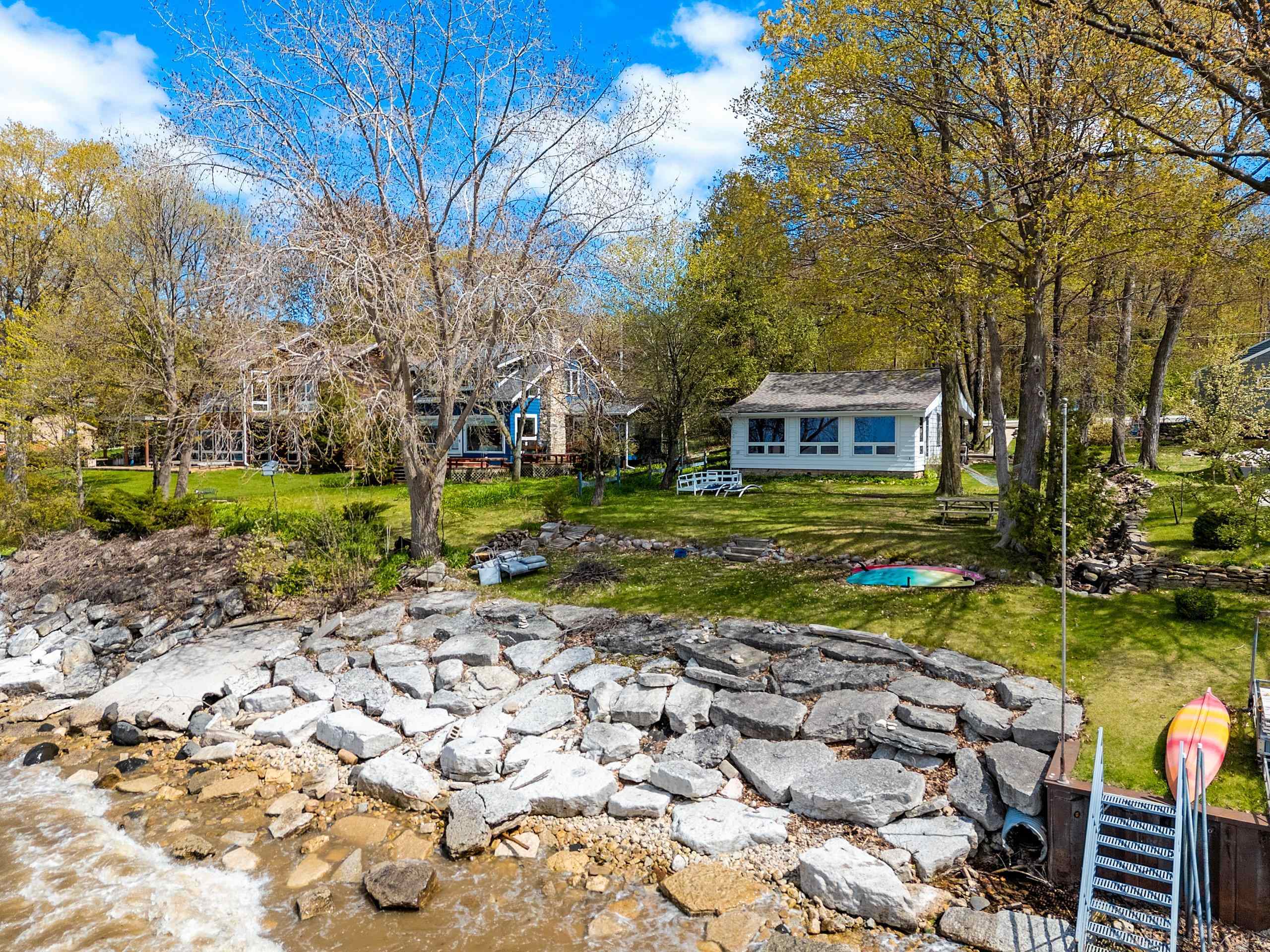5083 Edgewater Beach Road Green Bay, WI 54311 - Photo 35 of 43