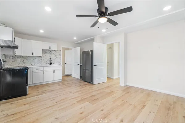 $2,650 | 523 West 12th Street, Unit 5, San Pedro, CA 90731