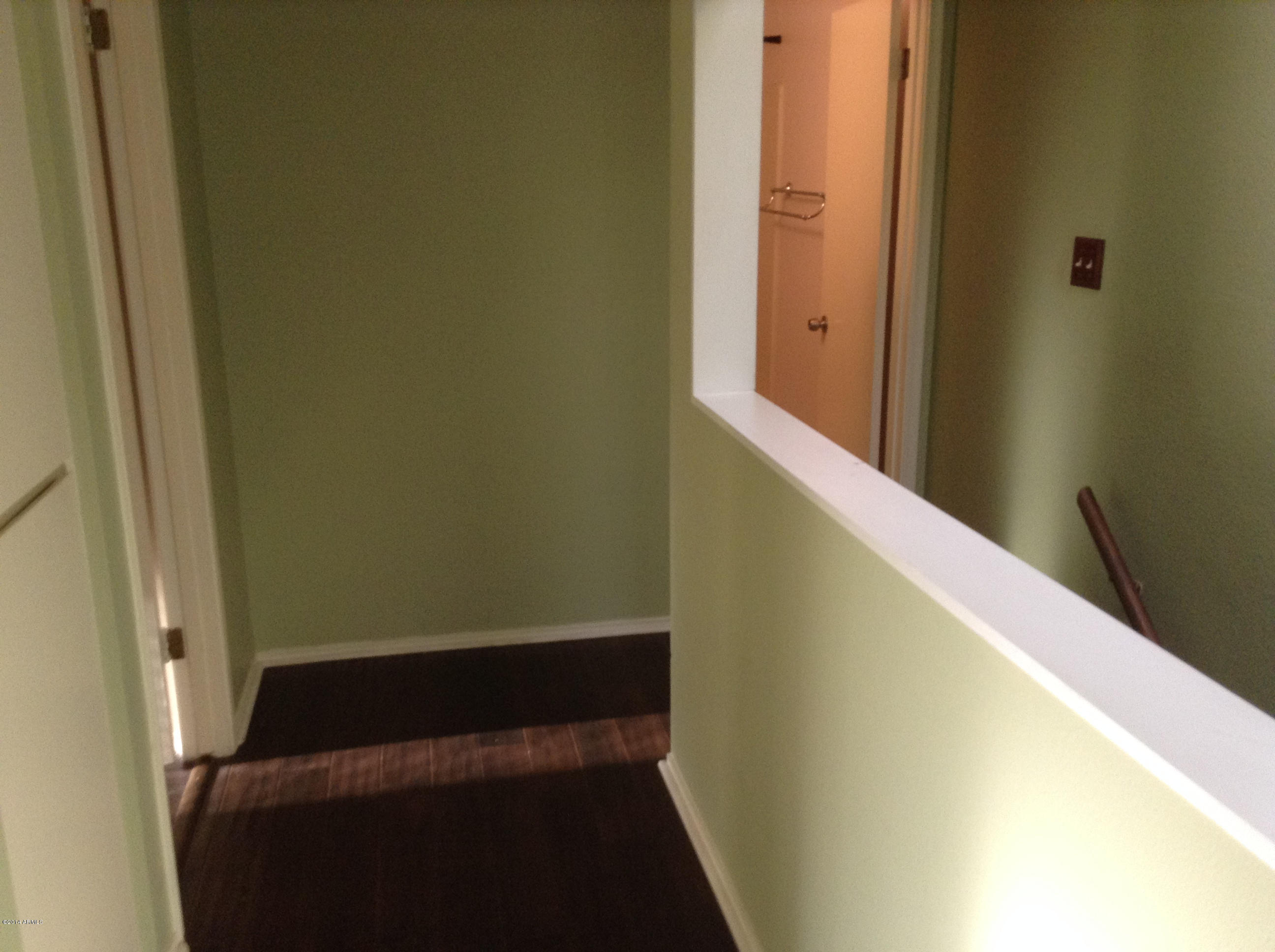 1010 East Pueblo Road, Unit 4B Phoenix, AZ 85020 - Photo 28 of 35 Hall way from bdrms 2&3