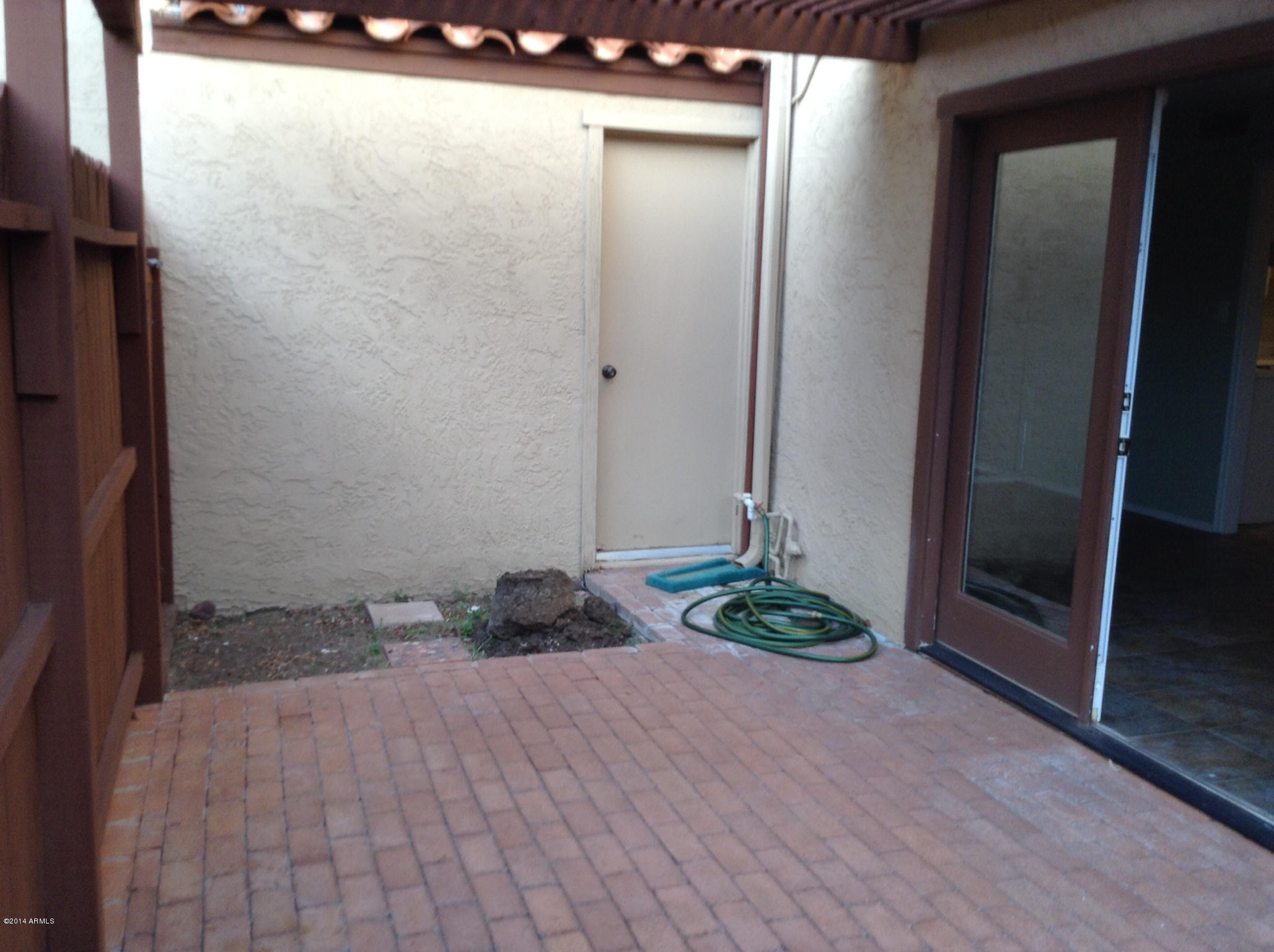 1010 East Pueblo Road, Unit 4B Phoenix, AZ 85020 - Photo 9 of 35 Patio with view to storage closet