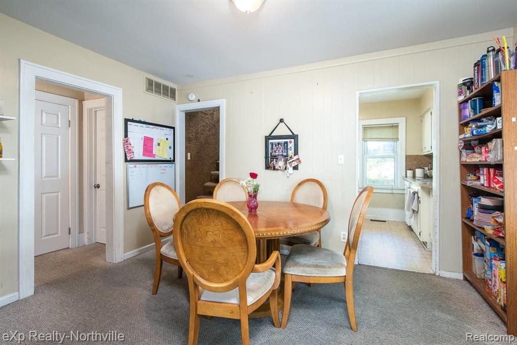 21705 Middlebelt Road Farmington Hills, MI 48336 - Photo 12 of 24