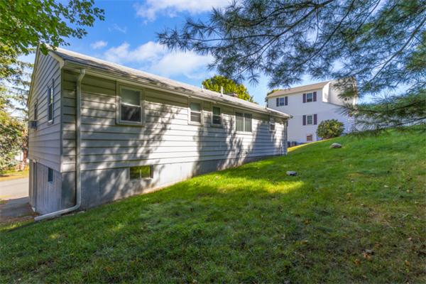 49 Brookbridge Road Stoneham, MA 02180 - Photo 26 of 28 Gallery Image 26