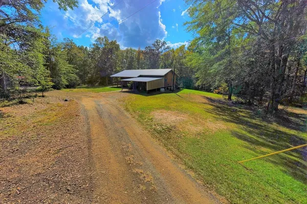 $309,900 | 360 Oakhill Road, Hemphill, TX 75948