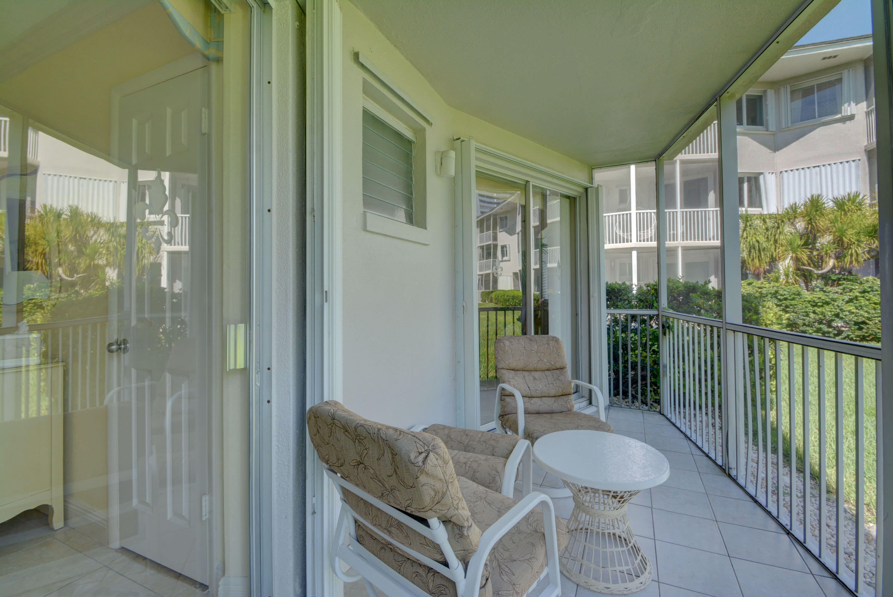 2730 Banyan Road, Unit B1 Boca Raton, FL 33432 - Photo 17 of 35 Screened-in Patio 2