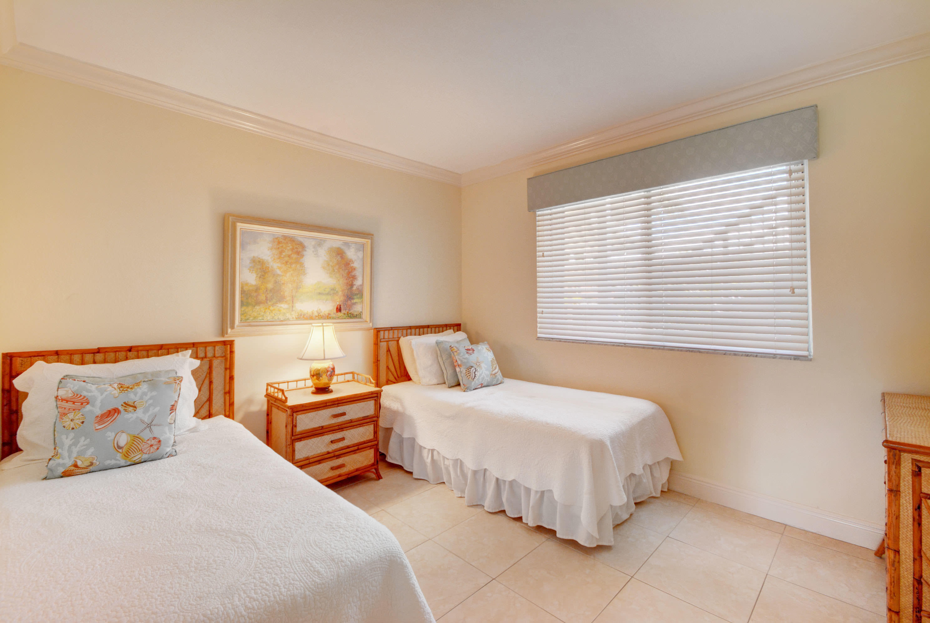 2730 Banyan Road, Unit B1 Boca Raton, FL 33432 - Photo 6 of 35 Guest Bedroom 1