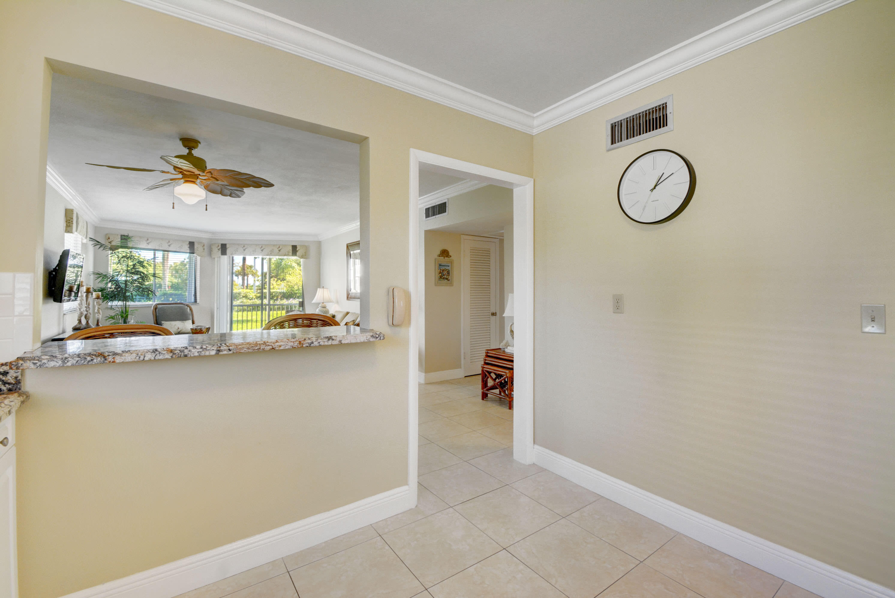 2730 Banyan Road, Unit B1 Boca Raton, FL 33432 - Photo 10 of 35 Kitchen 3
