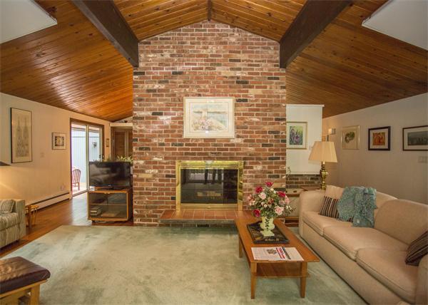 64 Thayer Farm Road Attleboro, MA 02703 - Photo 9 of 30 Gallery Image 9