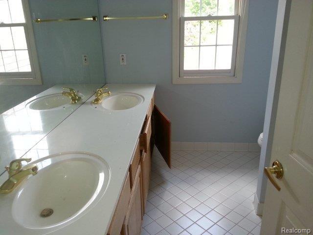4236 Calumet Drive Rochester, MI 48306 - Photo 25 of 30 20130813_142929.jpg