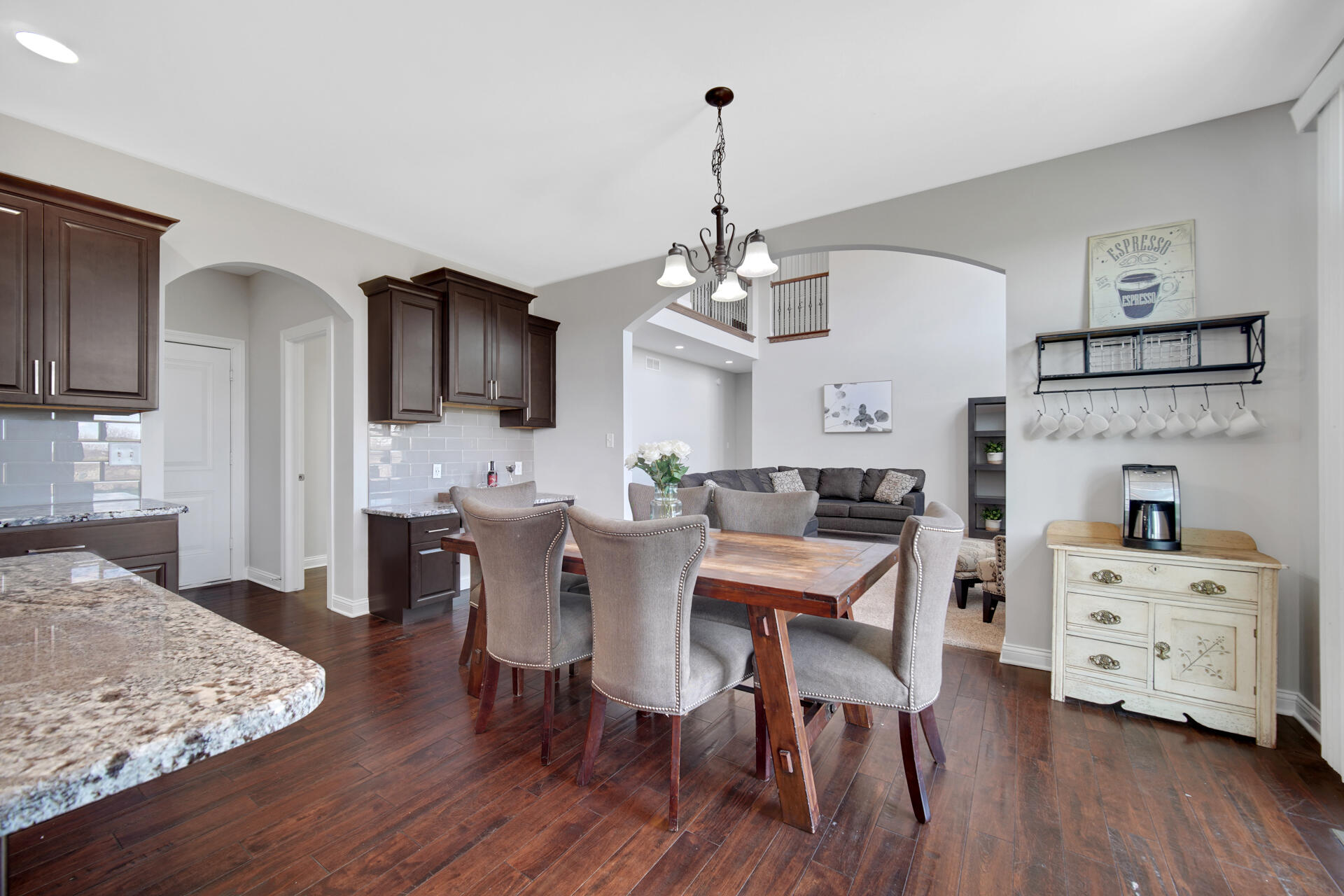 9757 Garden Way St. John, IN 46373 - Photo 11 of 40 1920x1280