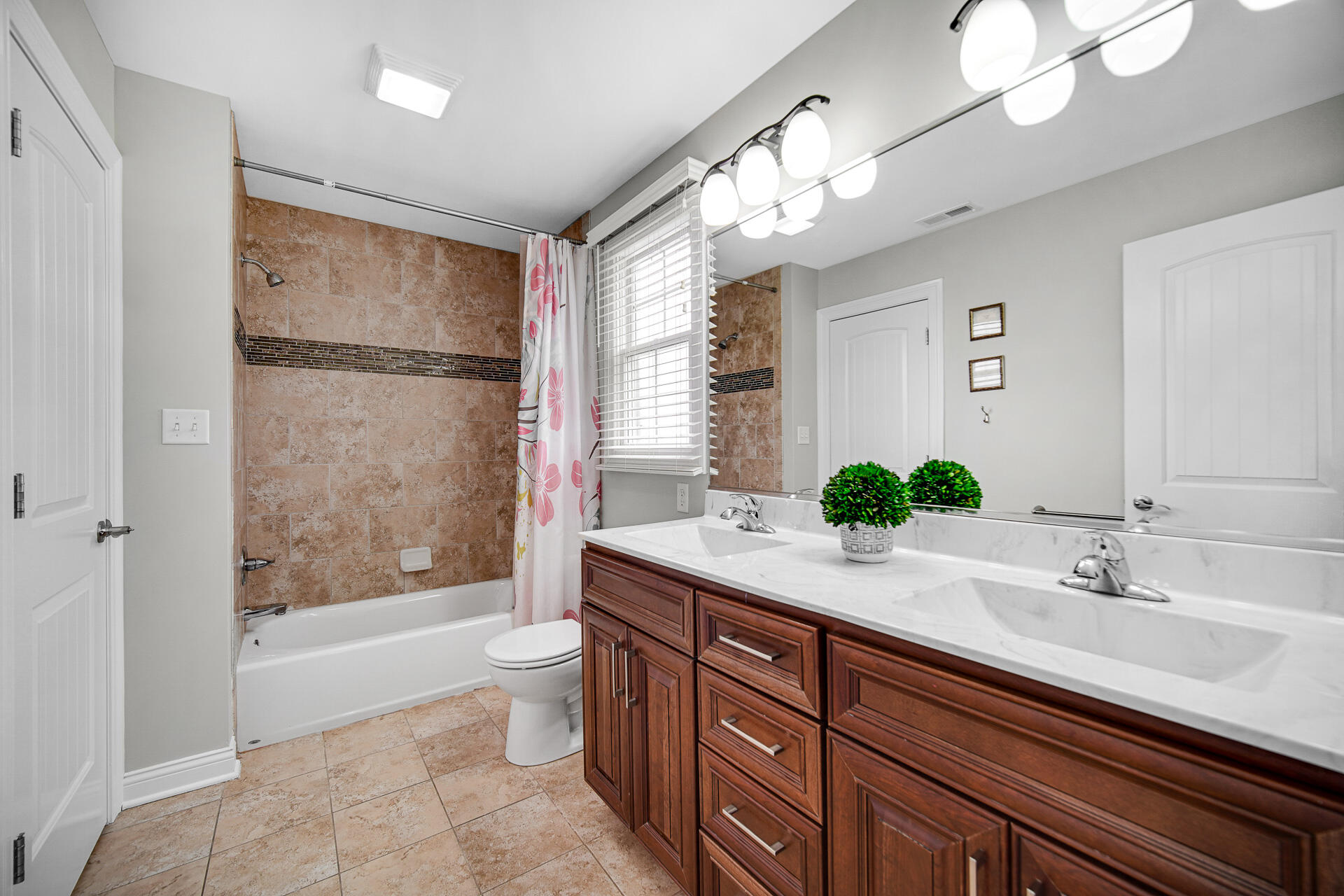 9757 Garden Way St. John, IN 46373 - Photo 23 of 40 1920x1280