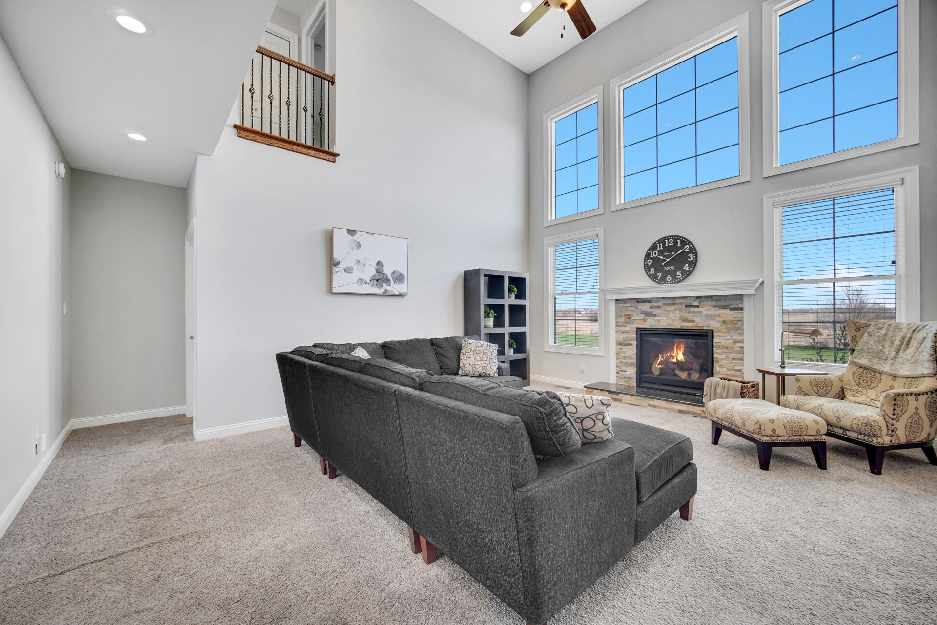 9757 Garden Way St. John, IN 46373 - Photo 4 of 40 1920x1280