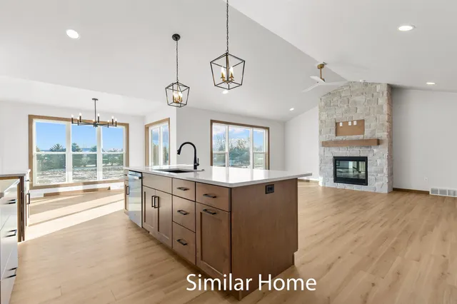 $540,000 | W6734 Morrell Lane, Greenville, WI 54942