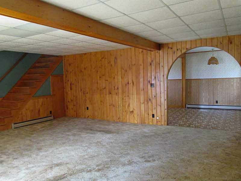 167 Hodgdon Mills Road Houlton, ME 04730 - Photo 11 of 16 Living Room.