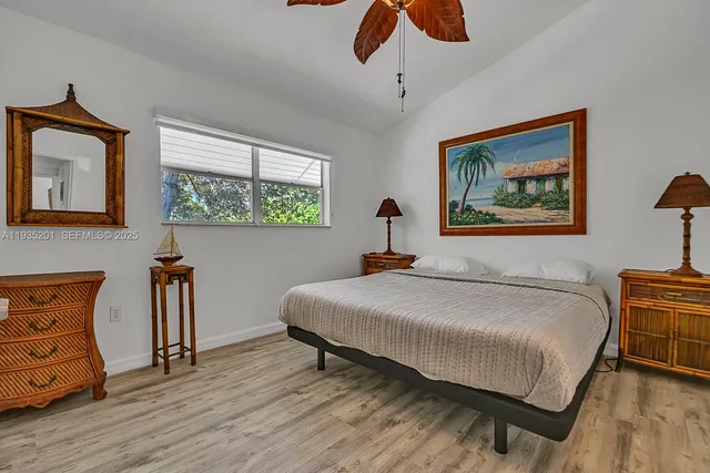 $819,000 | 798 Crandon Boulevard, Unit 16C, Key Biscayne, FL 33149