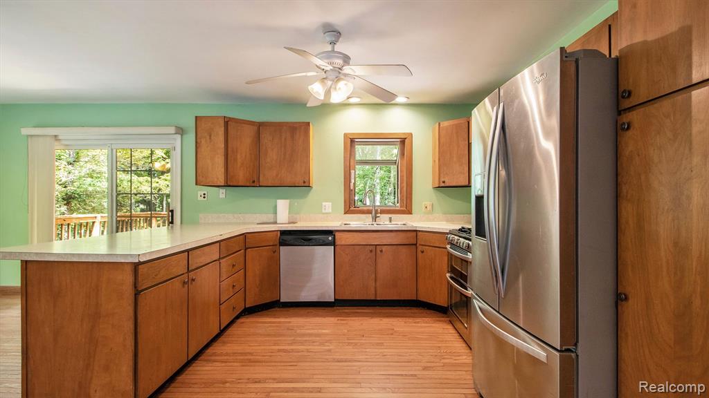 19611 Clark Road Belleville, MI 48111 - Photo 12 of 40