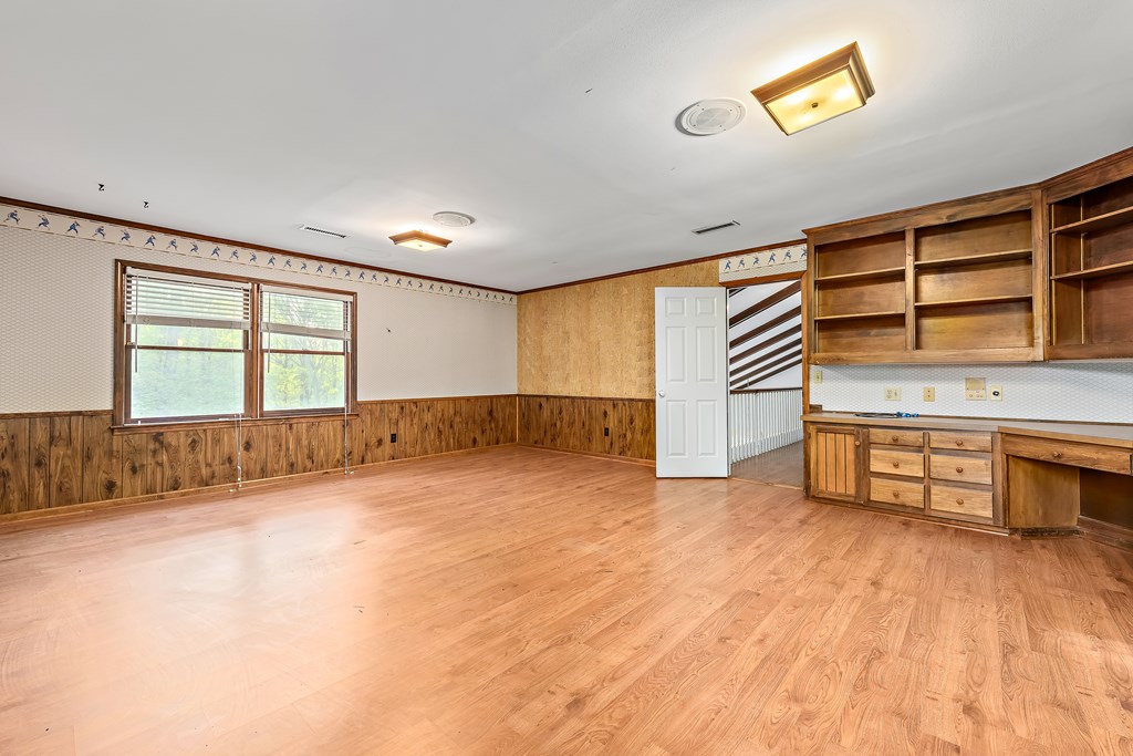 1206 Amherst Drive Dothan, AL 36305 - Photo 24 of 34 2nd Floor Bedroom