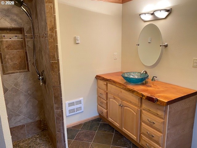3180 Ridgeway Drive Reedsport, OR 97467 - Photo 18 of 31 Gallery Image 18