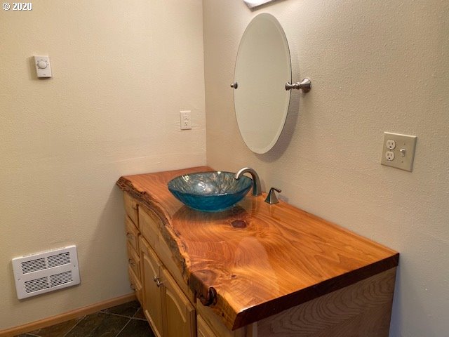 3180 Ridgeway Drive Reedsport, OR 97467 - Photo 19 of 31 Gallery Image 19