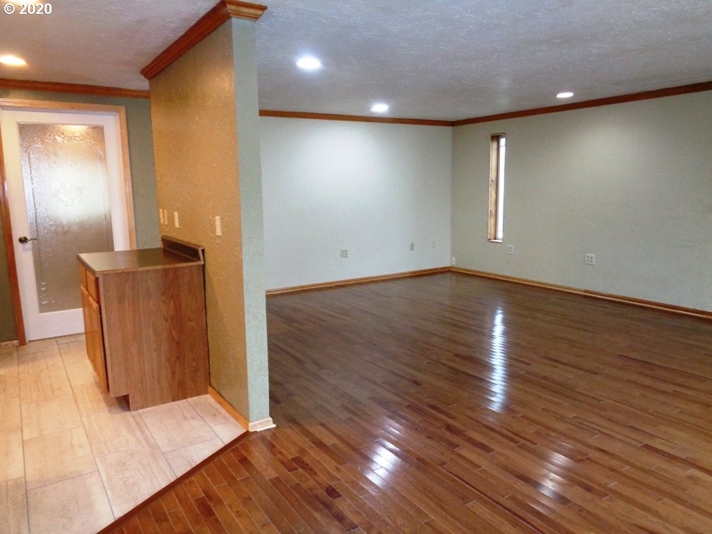 3180 Ridgeway Drive Reedsport, OR 97467 - Photo 10 of 31 Gallery Image 10