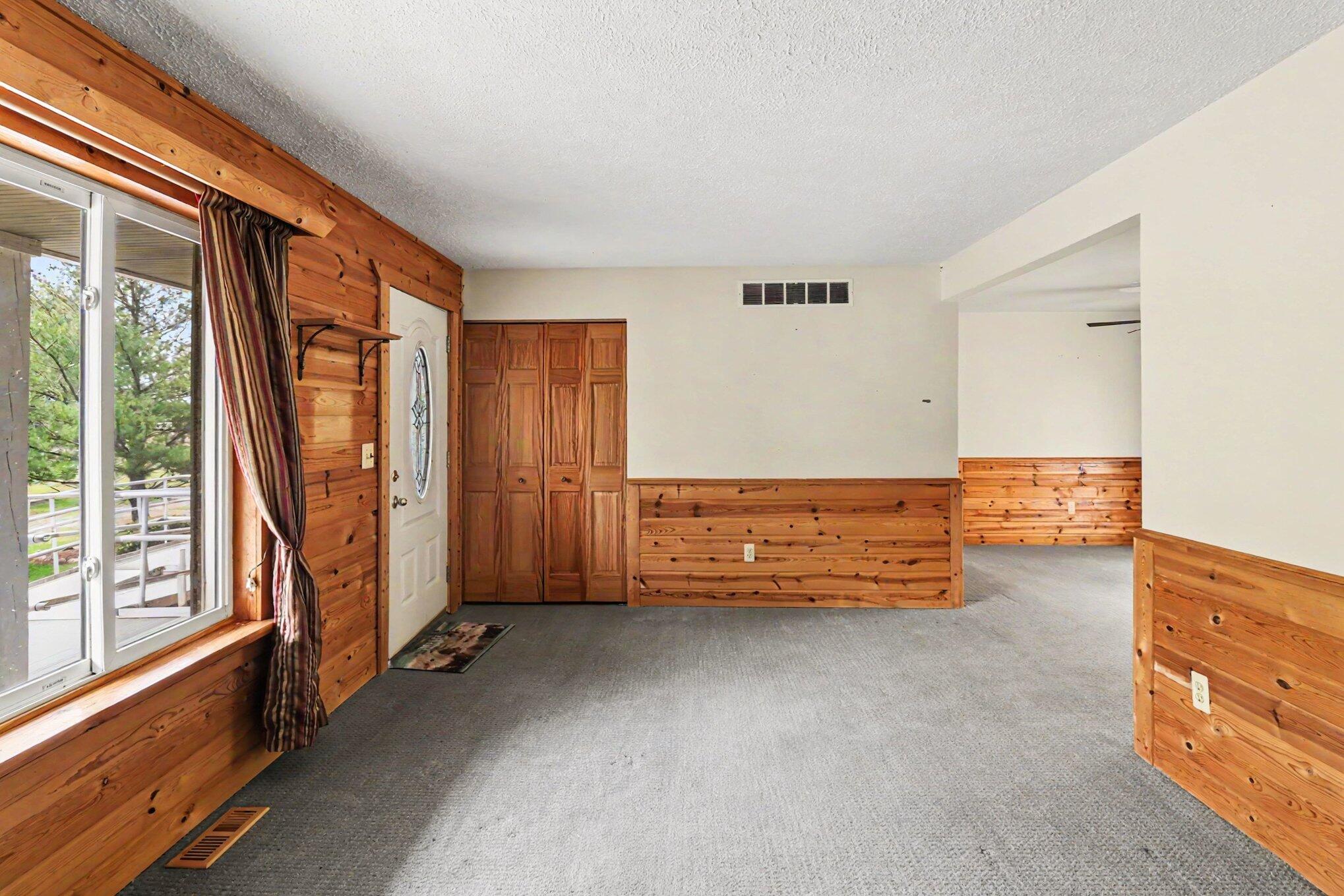 6350 Byron Road Howell, MI 48855 - Photo 2 of 33 2