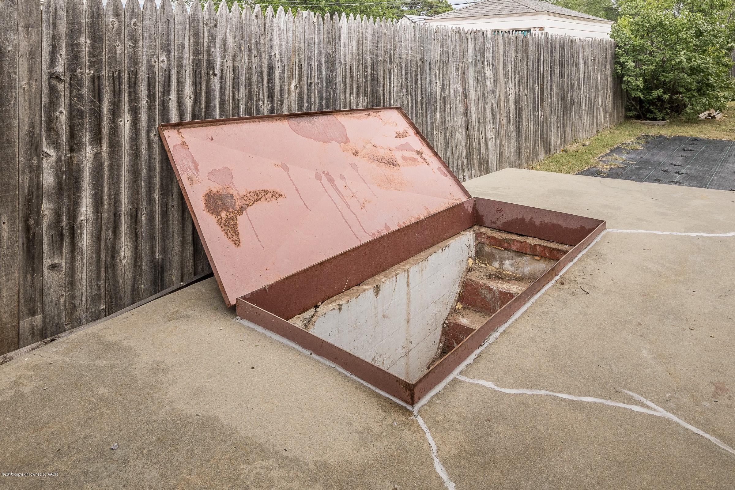 4011 South Tyler Street Amarillo, TX 79110 - Photo 15 of 18 015_Storm Shelter