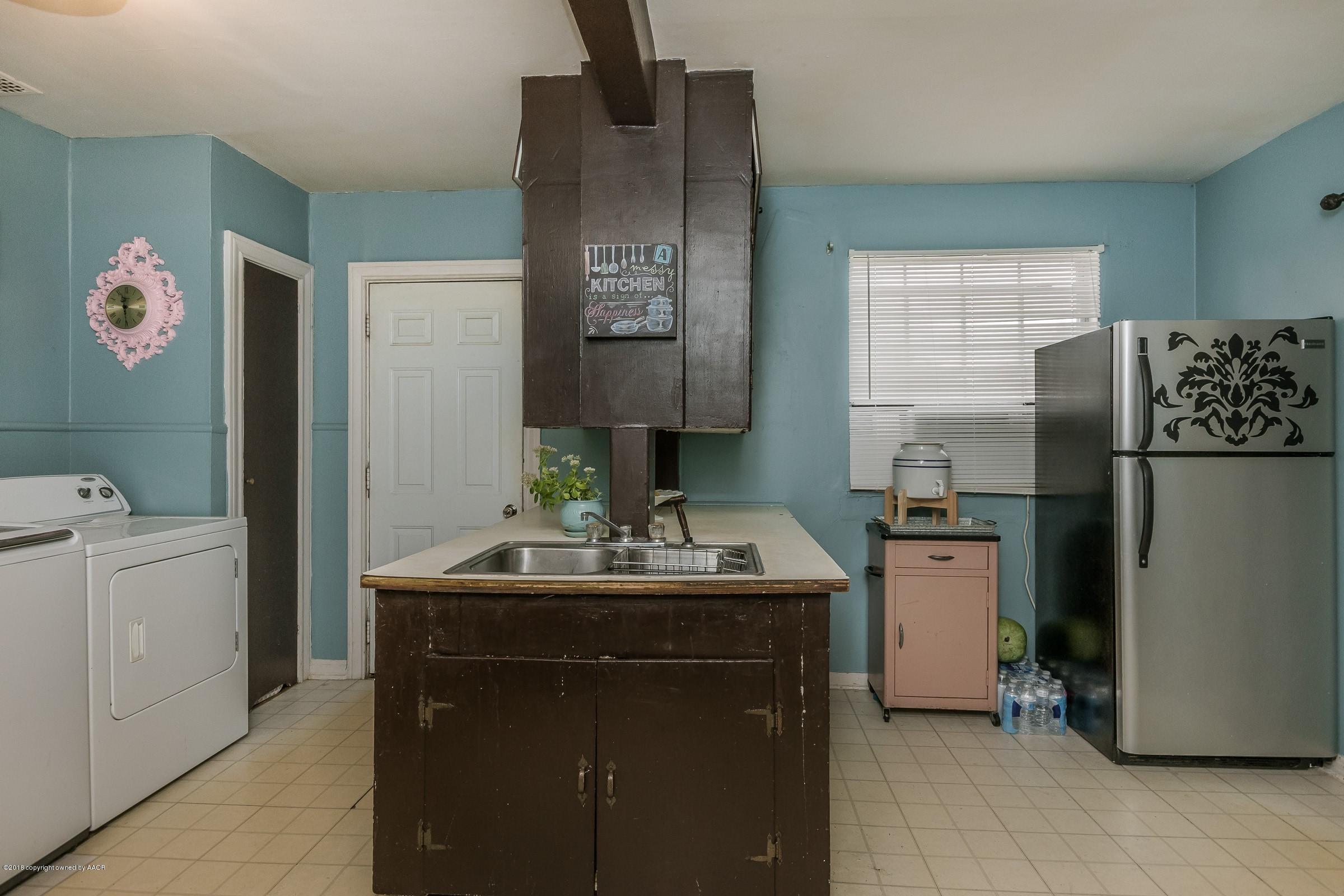 4011 South Tyler Street Amarillo, TX 79110 - Photo 9 of 18 008_Kitchen-3