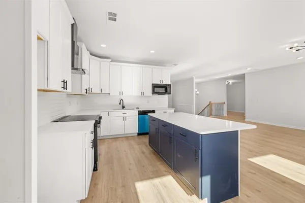 $2,100 | 4410 Ross Estates Court Southwest, Unit 1, Snellville, GA 30039