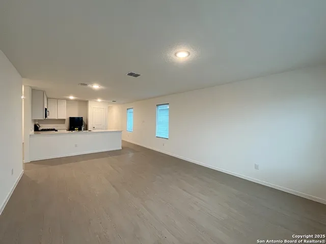 $1,550 | 407 Indian Blossom, San Antonio, TX 78220