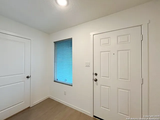 $1,550 | 407 Indian Blossom, San Antonio, TX 78220