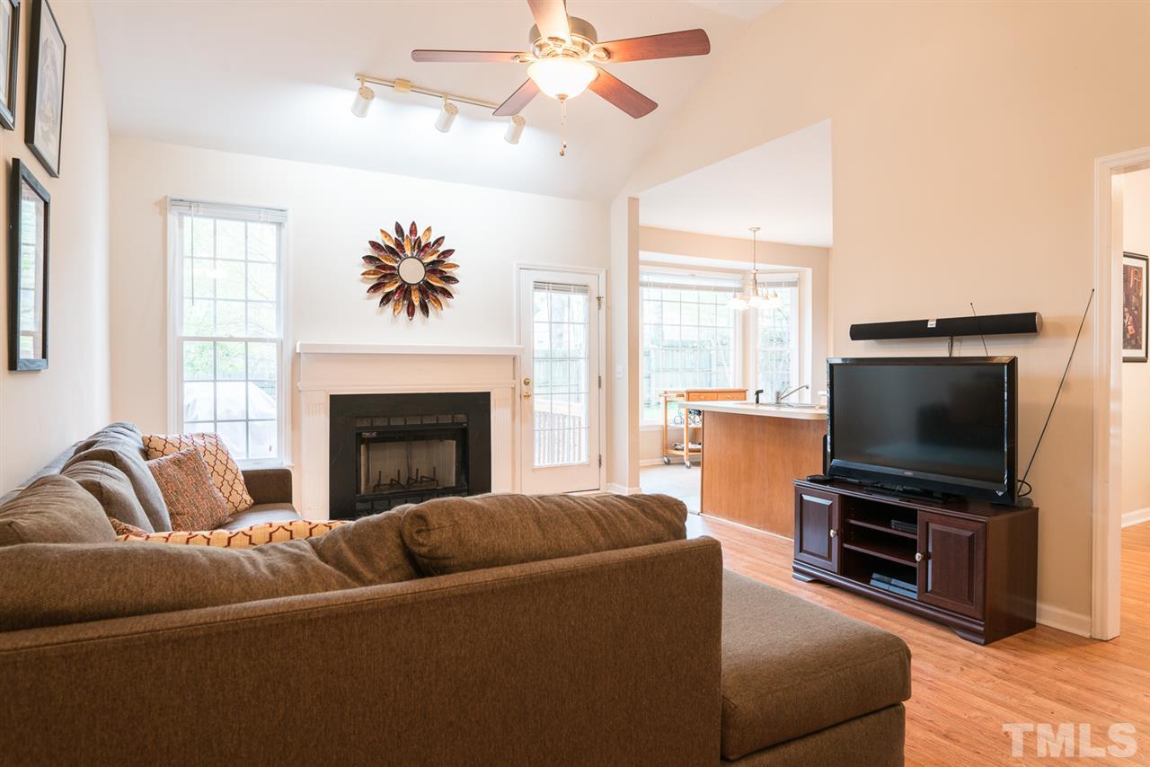 2101 Quail View Trail Raleigh, NC 27604 - Photo 3 of 25